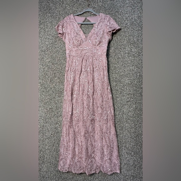 NWOT R&M Richards Mesh Sequined Embellished Dress Size 8 - Picture 4 of 7